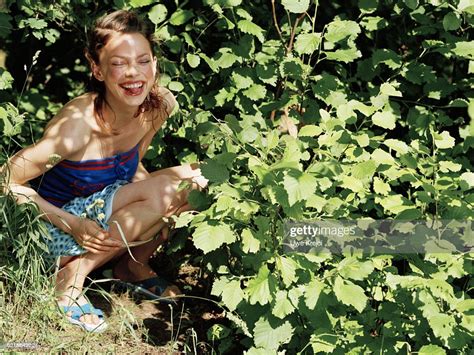 grils peeing|Category:Female humans urinating .